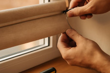 Сборка рулонной шторы на окно: от выбора до финальной фиксации