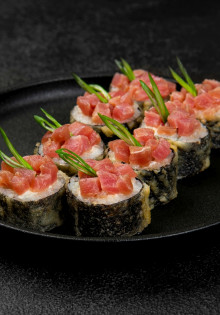 Язык жирафа: удивительные факты о самом длинном языке в мире животных