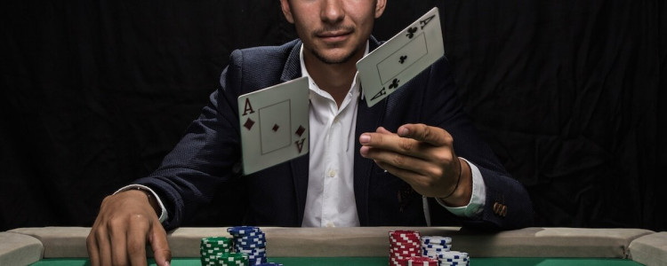 О причинах играть в онлайн-покер