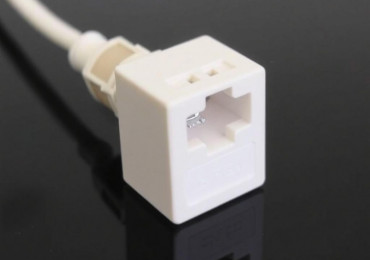 Адаптер оптический SC UPC — ключевой элемент точного и стабильного соединения волокон