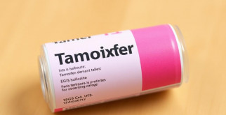 Тамоксифен EGIS: антиэстроген, который перестраивает подход к гормонозависимому раку молочной железы