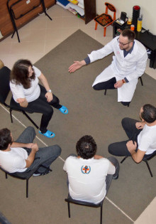 Мания преследования: что это за болезнь и как с ней справиться