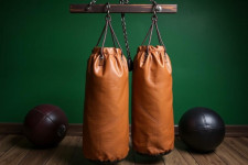 Кожаные боксерские груши: как выбрать ударную пару на годы