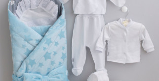 Какая одежда необходима для новорождённых?