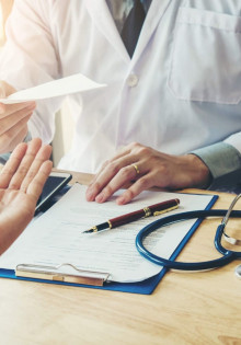 Коксартроз: что это такое простыми словами и как его лечить у женщин