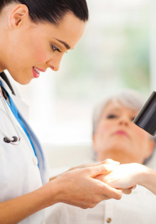 Политравмы: что это такое и как они влияют на личности и общества