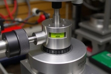 Поверка оси цилиндрического уровня: простая методика для точных результатов