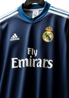 Как отличить оригинальную форму Реал Мадрид от реплики