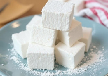 Домашний зефир: как приготовить нежные облачка на своей кухне