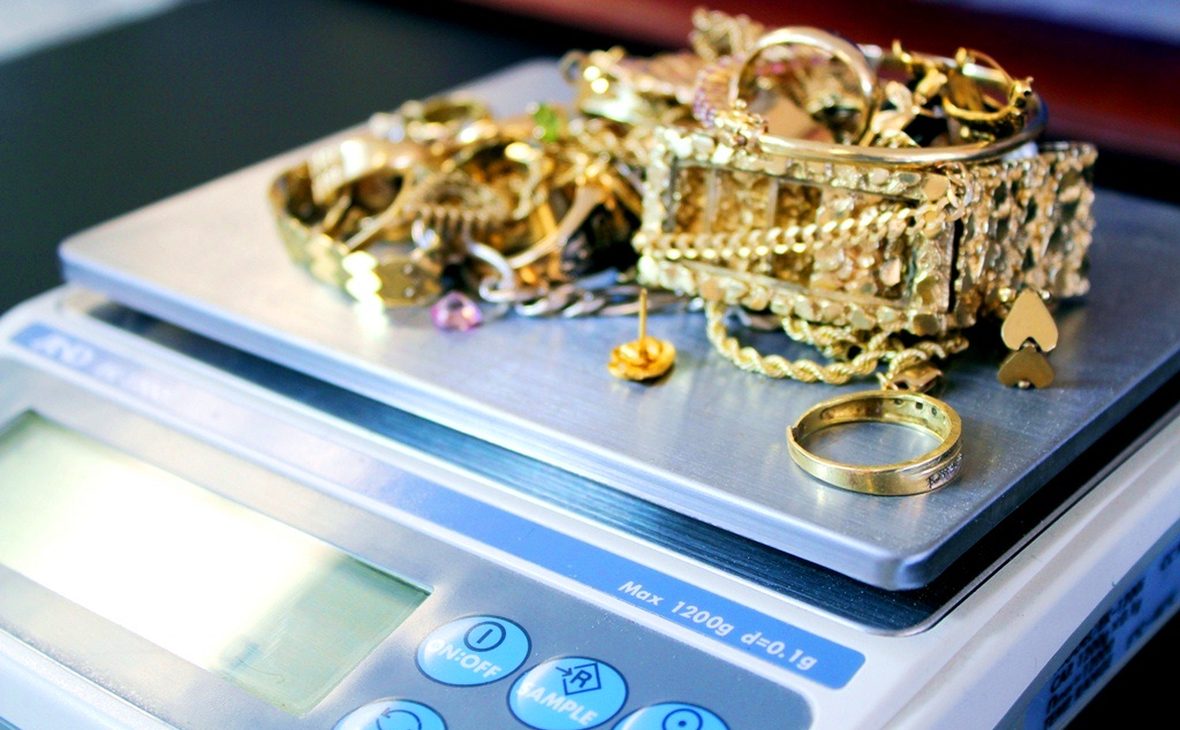 Как оцениваются золотые украшения в скупке?