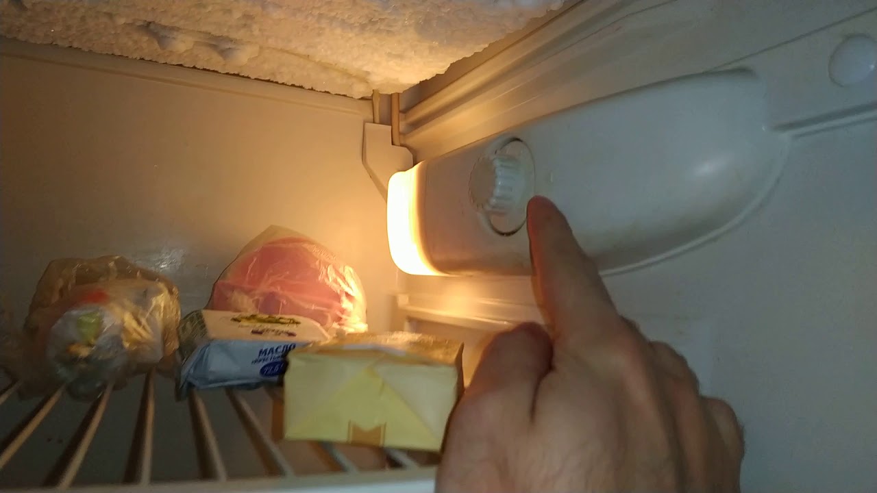Что делать, если не морозит холодильник?