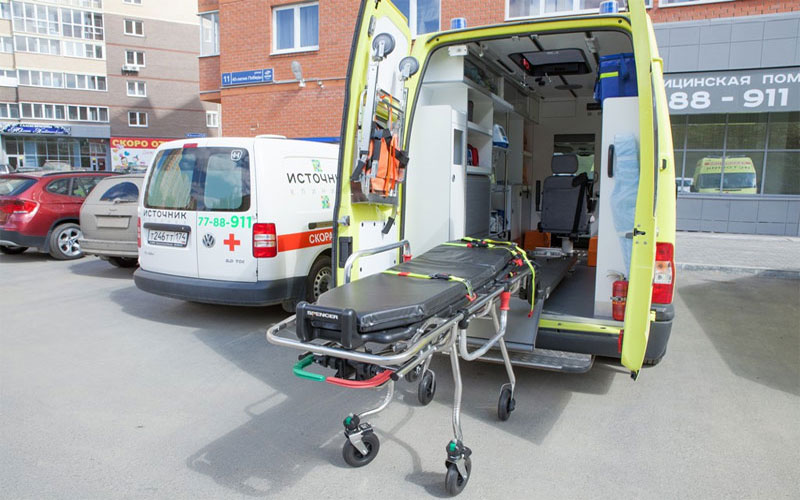 Перевозка лежачих больных: комфортность и безопасность в приоритете