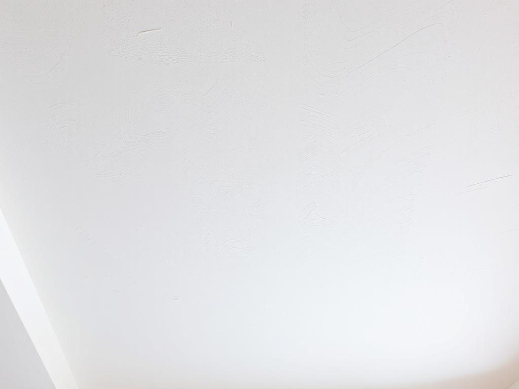 Гипсокартонный потолок: практическое руководство от выбора до финальной отделки